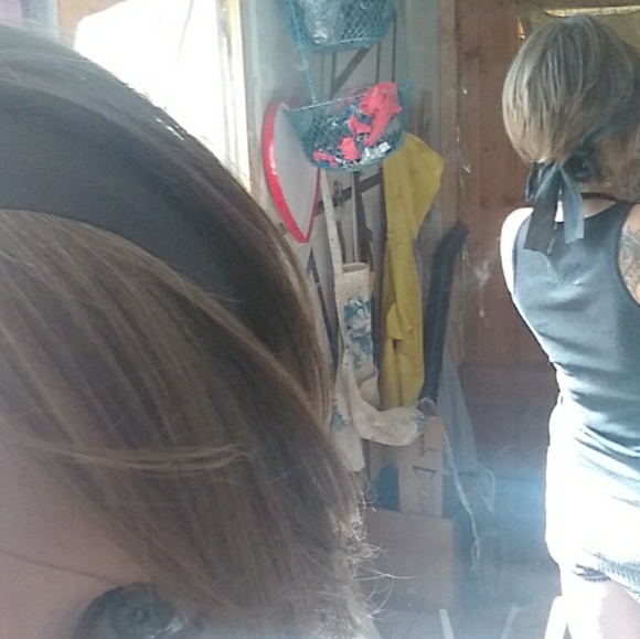 Meet your Posher, Tony - Picture 2 of 2